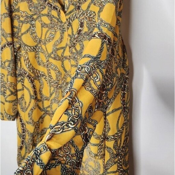 Ups & Downs long sleeve button down  high to low chain print blouse size 1X - Picture 4 of 7